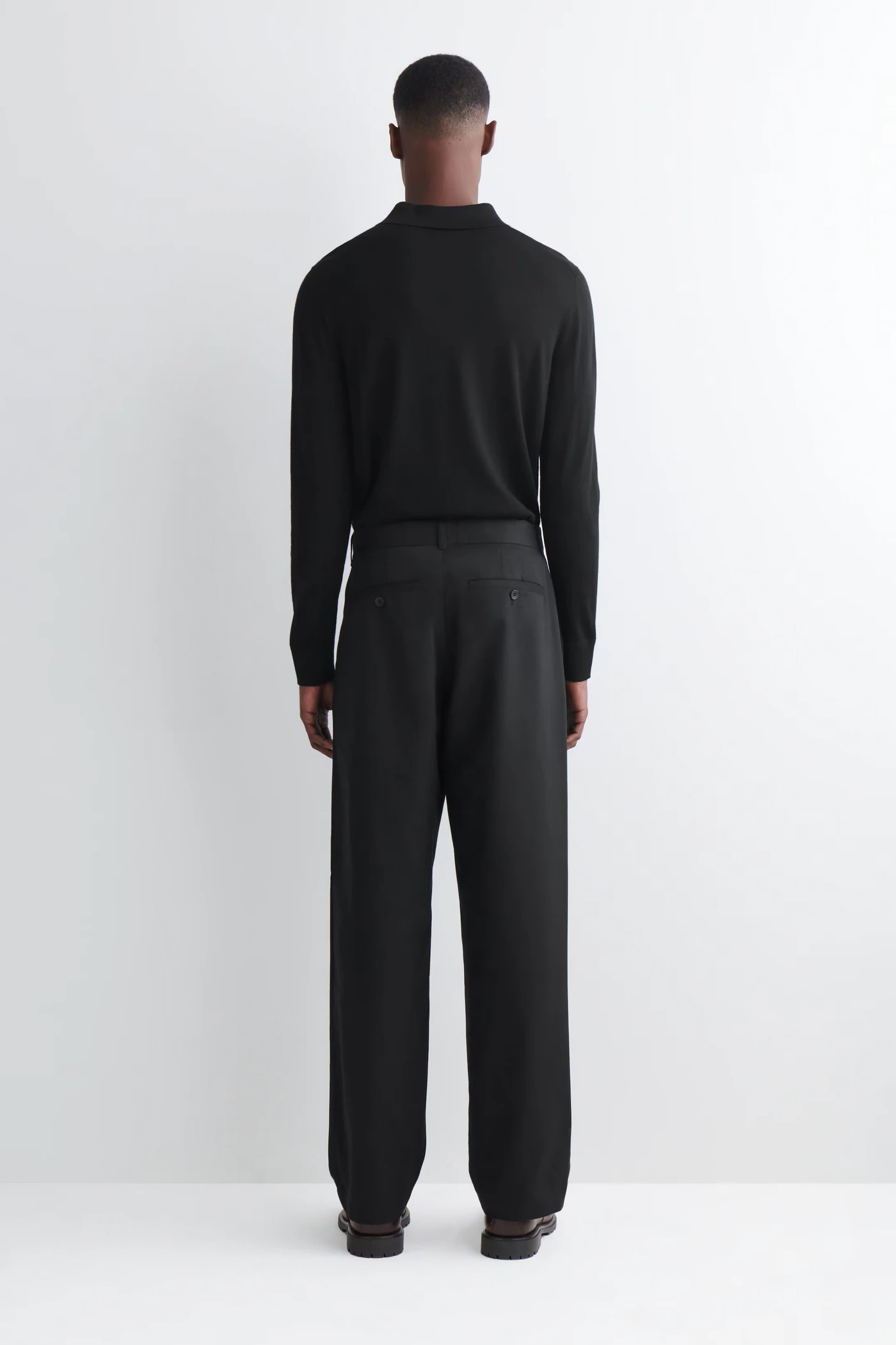 Брюки чинос прямого кроя